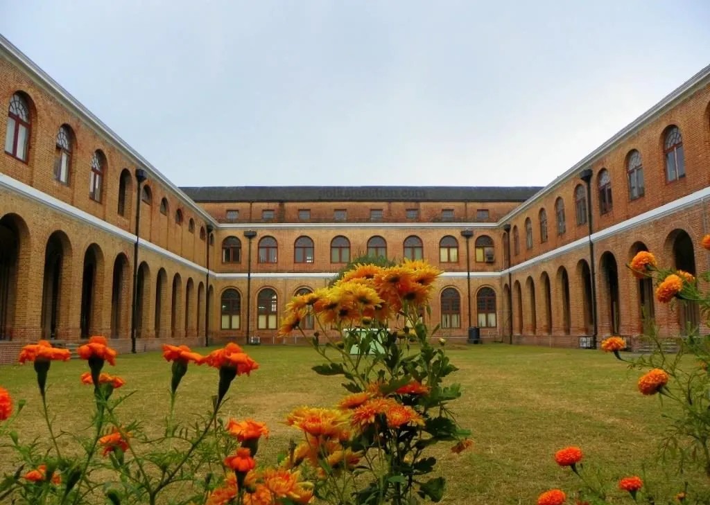 Inside FRI Dehradun
